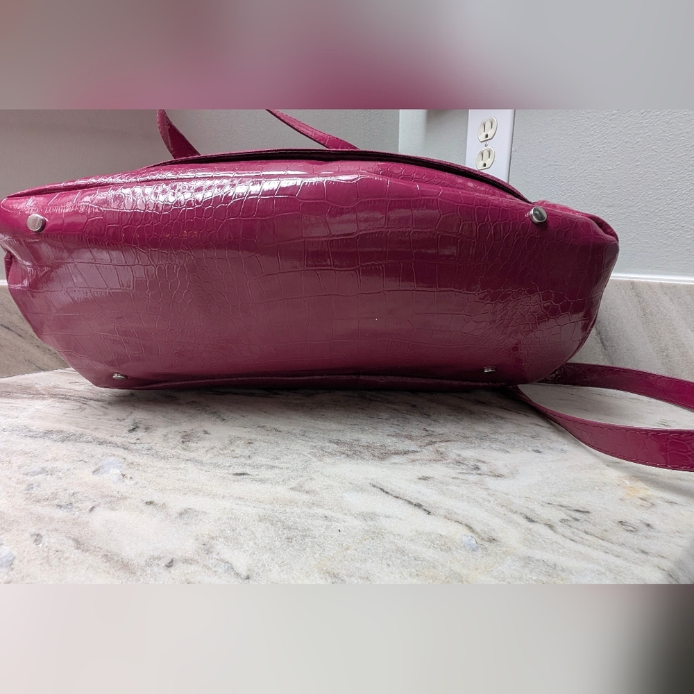 TuffTech & Croco Embossed Weekender - Picture 5 of 7